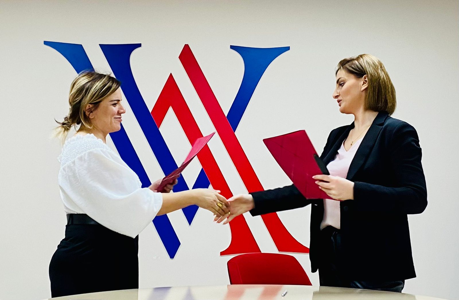 A memorandum of cooperation was signed between Avicenna - Batumi Medical University LLC and Safety Management Group LTD